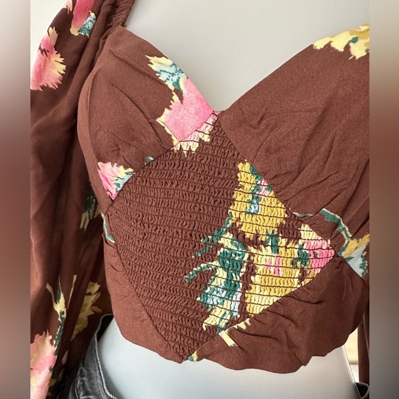 New Free People Large Dusk Til Dawn Crop Top with Balloon Sleeves Maroon Floral - Picture 4 of 9